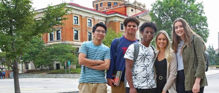 University of Manitoba Students Award, 2022